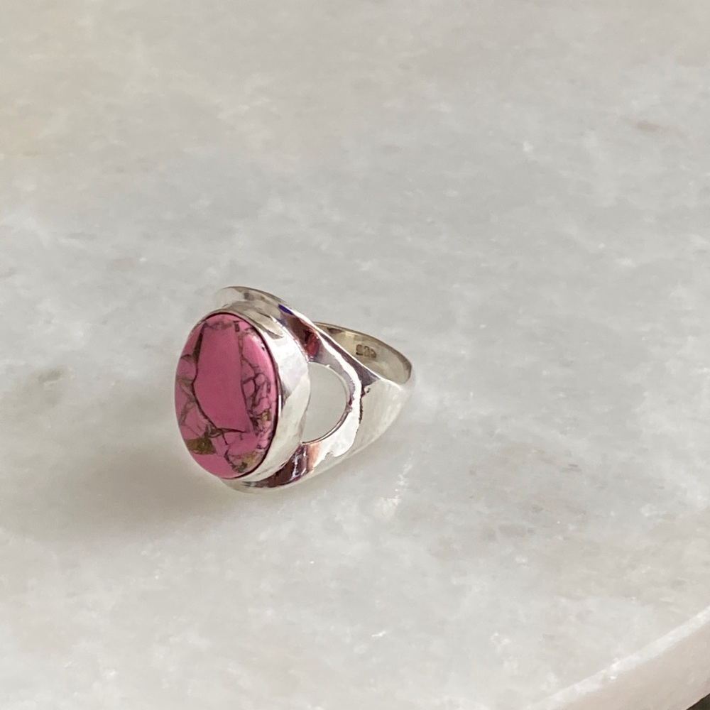 Pink Turquoise 925 Oval Ring in Sterling Silver Setting